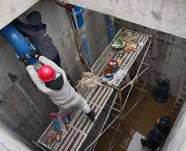 黄冈市遗爱湖水系综合治理工程-液动旋转堰门 (2)